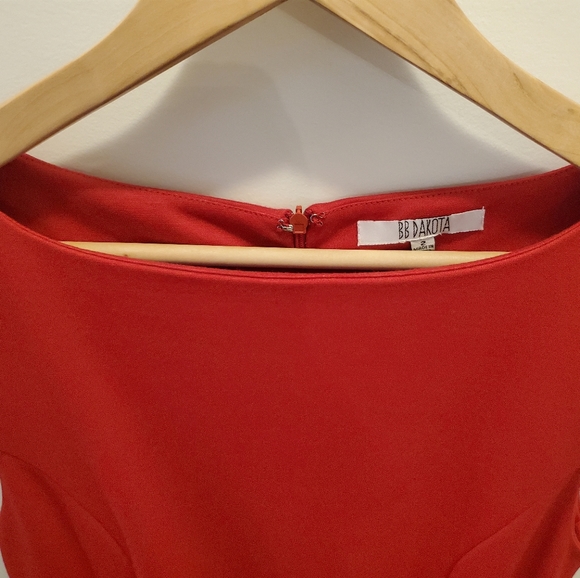 Peplum Dress - Picture 3 of 3